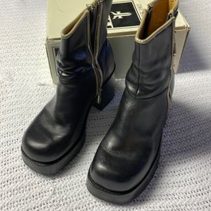 Vintage FRYE Boot Size 8